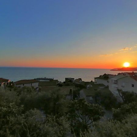 Oaza Guest House Свети-Стефан Номер фото