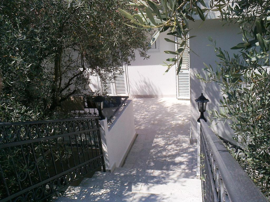 Oaza Guest House Свети-Стефан Экстерьер фото