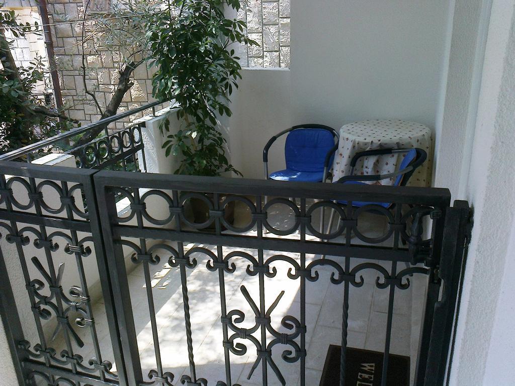 Oaza Guest House Свети-Стефан Номер фото